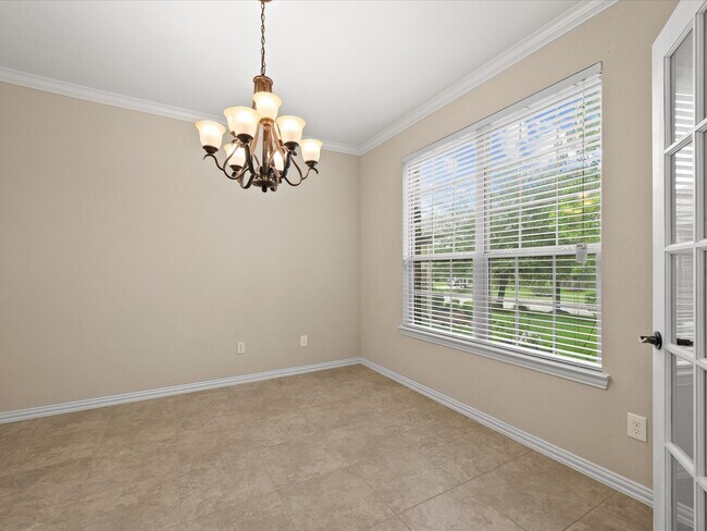 23468 Aiken Woods Dr