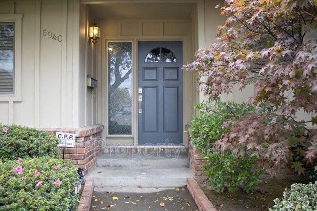 Photo - 6940 McQuillan Cir