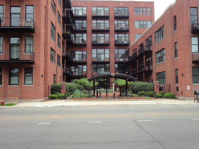 Photo - 2323 W Pershing Rd Condo Unit 223