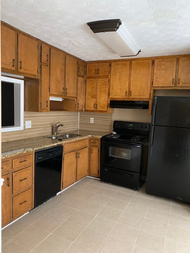 Photo - Room in Townhome on Patterson Cir