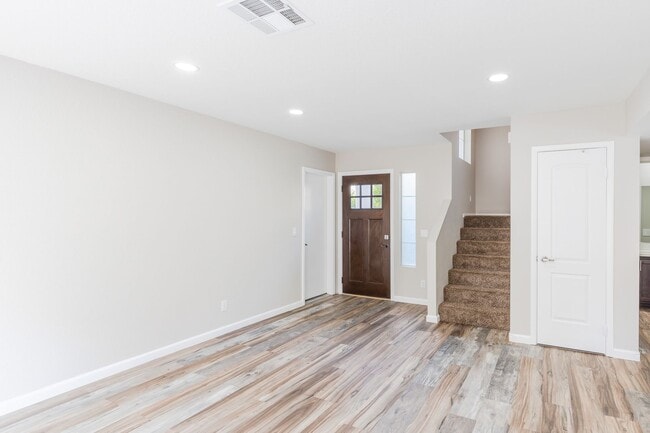 Photo - 1024 N Seabury Hill Ct