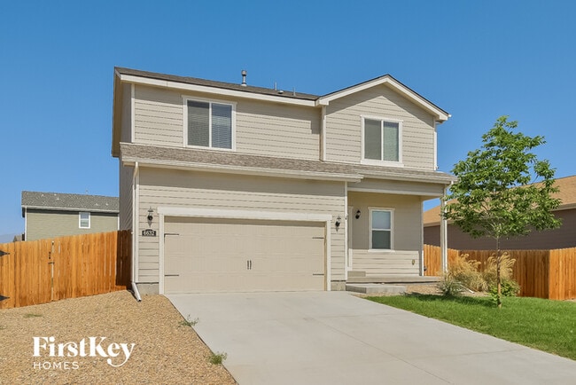 Photo - 6632 Kearsarge Dr House