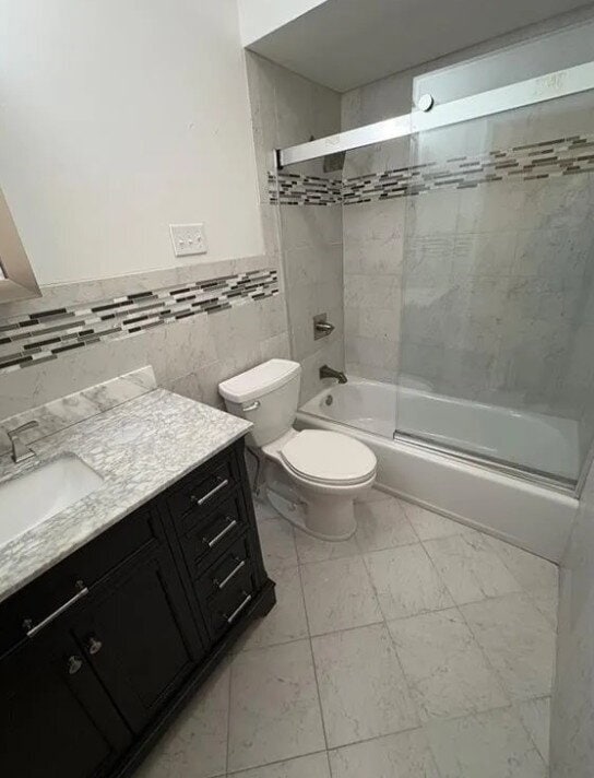 Photo - "Charming 2-Bed Townhouse Prime Pittsburgh Locale!"