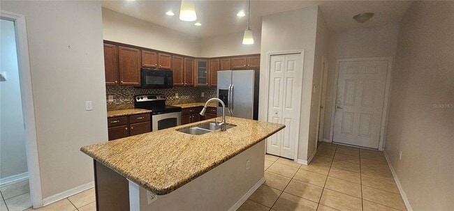 Photo - 9313 Shepton St