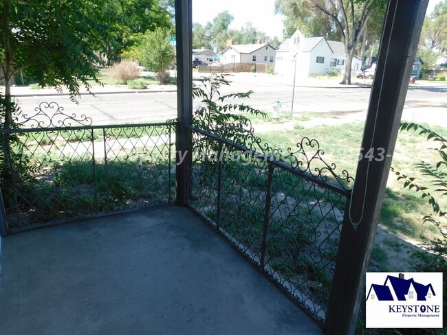 Photo - 2 Bedroom/1 Bath/ 1 Car Garage House on Corner Lot - $1,125/$1,125