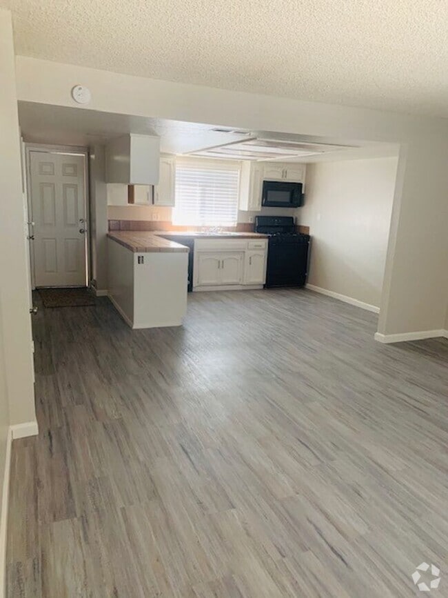 Building Photo - JP3524 Unit 3524-B Rental
