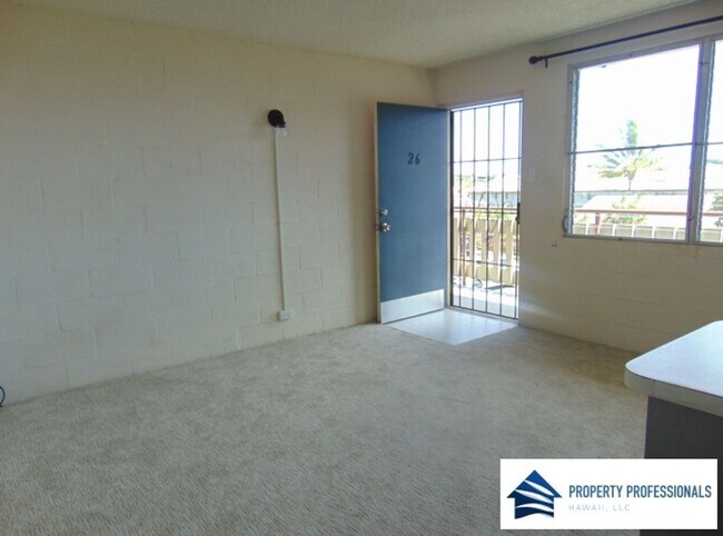 Building Photo - Ululani Apartments Unit 26