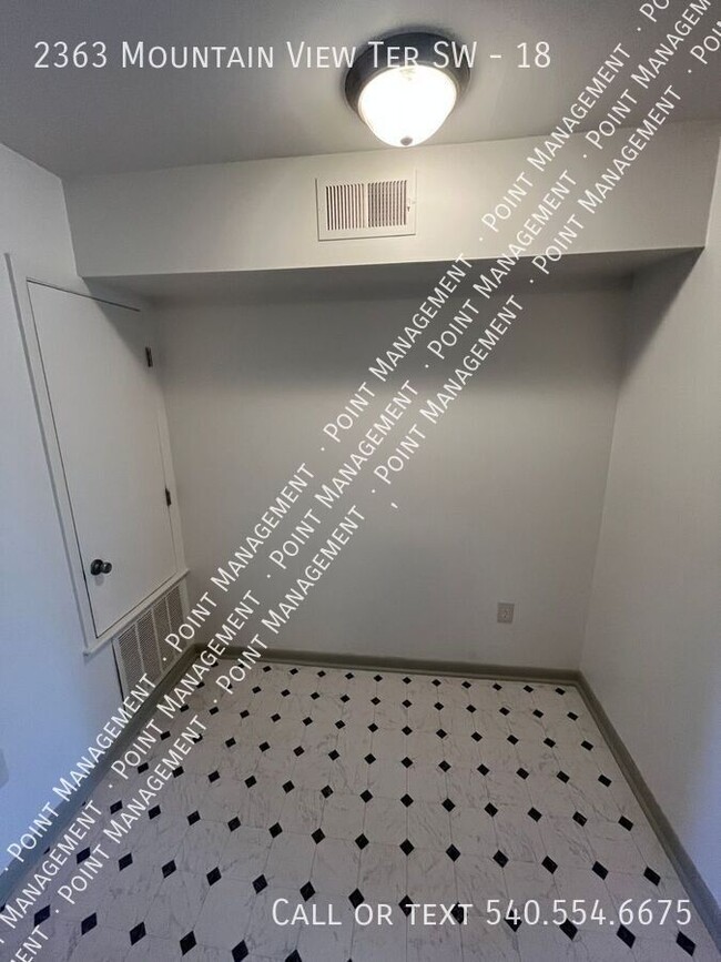 Photo - 2363 Mountain View Terrace SW Unidad 18