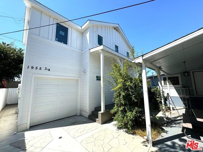 Building Photo - 1955 Bonsallo Ave Unit 3/4 Rental
