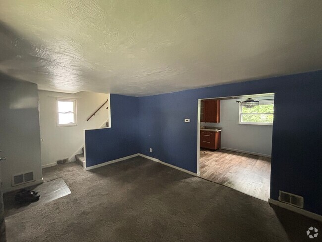 Building Photo - This is a Lease-to-Own – Not a typical ren... Rental