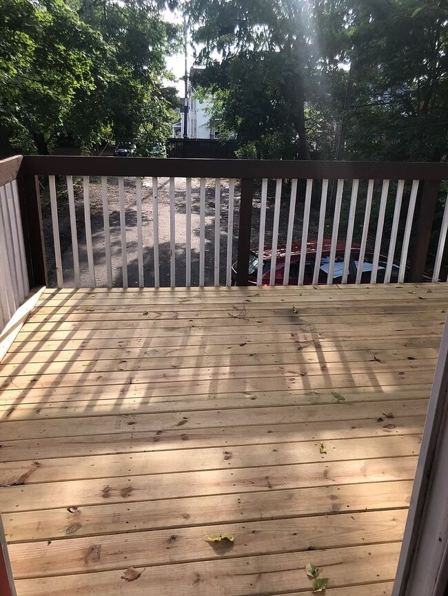 206-1 back deck - 206 N. Normal
