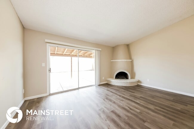 Photo - 337 W Kristal Way