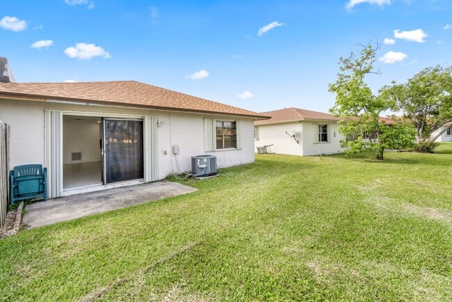 Photo - 1620 Granfern Ave