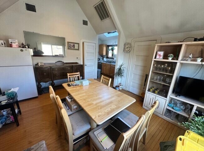 Photo - 147 Willow Ave Unit 3