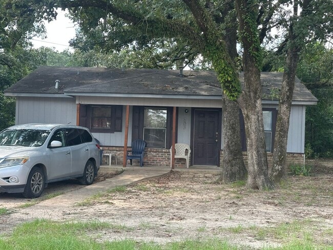 Building Photo - 803 Jordan St Rental