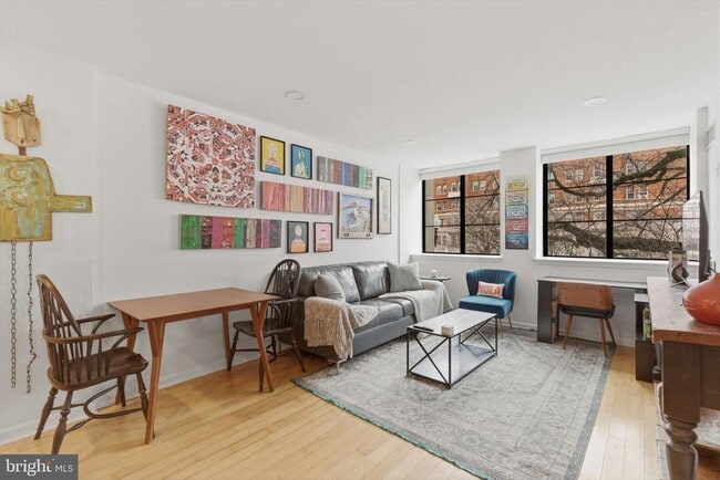Building Photo - 1312 Massachusetts Ave NW Unit 204