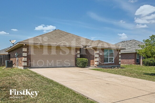 Photo - 1825 Ridgecrest Dr