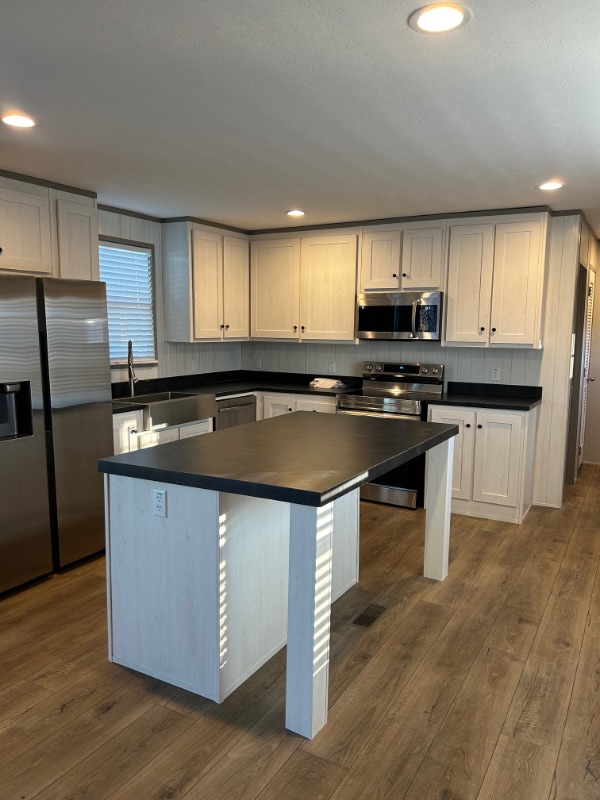 Photo - 10301 SE 29th St