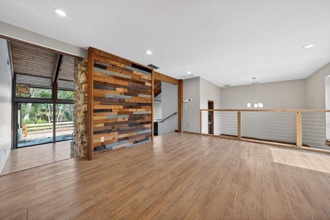 Photo - 234 Duncan Trail