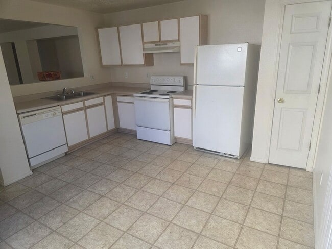 Photo - 3BR, 2BA, 2CG