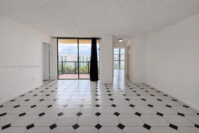 Photo - 11800 SW 18th St Unit 514-4