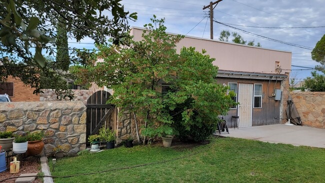 Photo - 2914 Copper Ave Unidad 2914 Copper-B