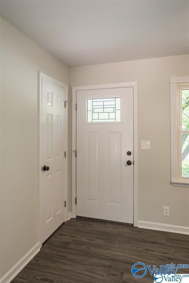 Photo - 3508 Lois Ln NW