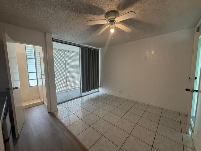 Photo - Upgraded studio available now in a secured building. Unit 401B