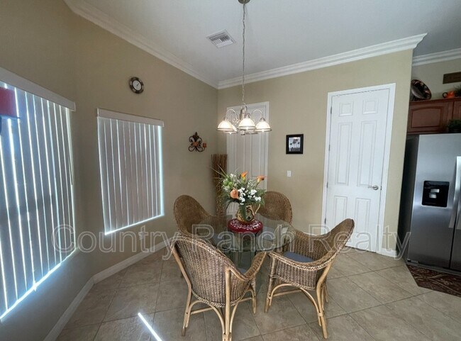 Photo - 1961 E Lipan Blvd