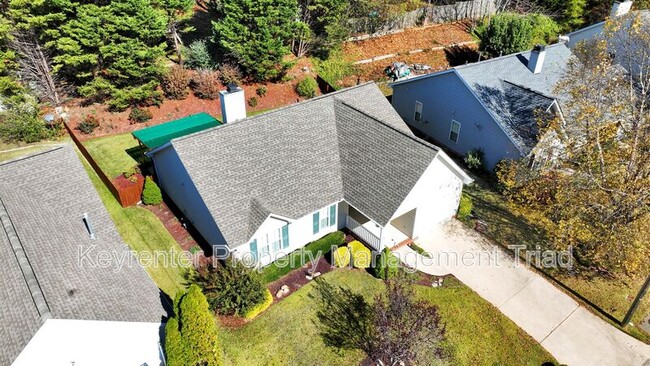 Photo - 5420 Whitley Way