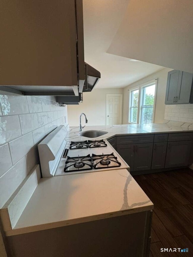 Photo - 161 Edgewood Ave