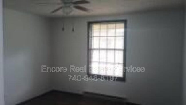 Photo - 376 N 40th St