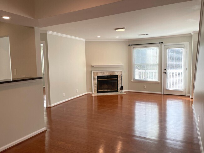 Photo - 5804 Inman Park Cir Unit # 1015