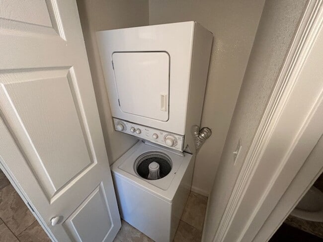 Photo - 1634 W Village Way