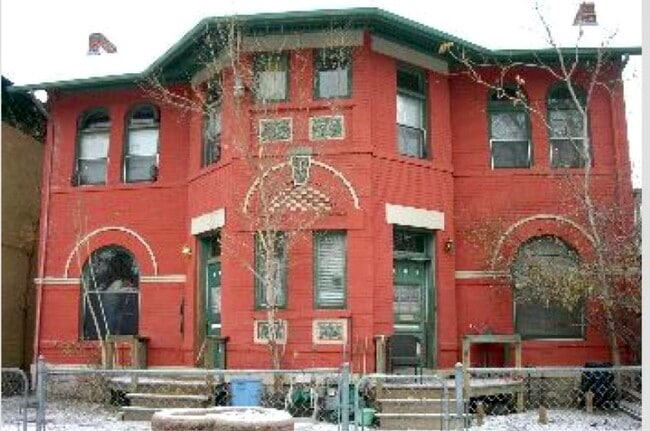 Building Photo - 1211 Lipan St Unit 1213