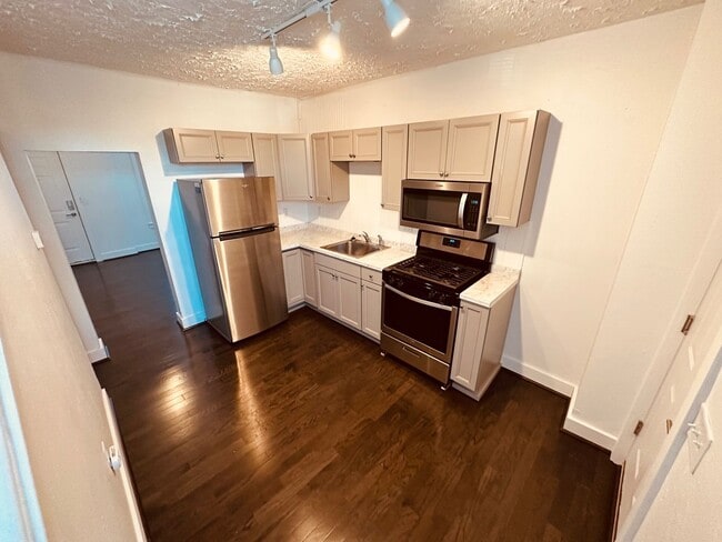 Building Photo - 212 W Hope Ave, One Bedroom House