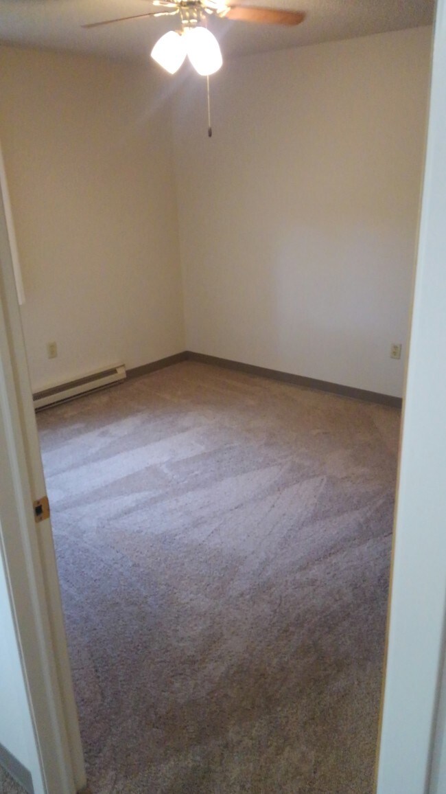 Photo - East View Apartments