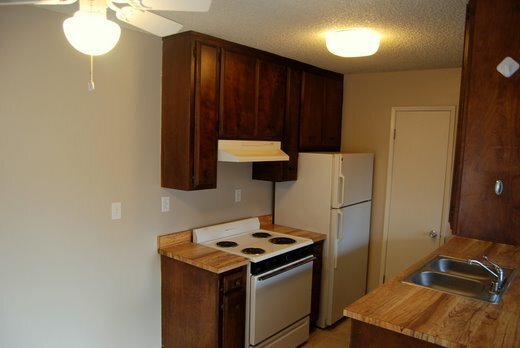 Photo - 828 W. Sacramento Ave. Apt.# 4 (K)