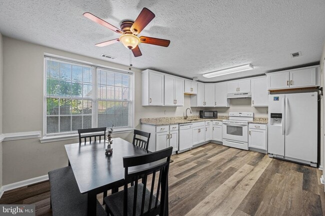 Photo - 61 Shetland Cir Unit 61