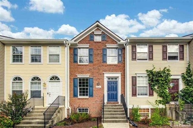 Photo - Beautifully Updated Brick Townhome - 3 Beds, 3 1/2 Baths