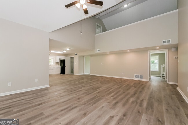 Photo - 2242 Marion Ln