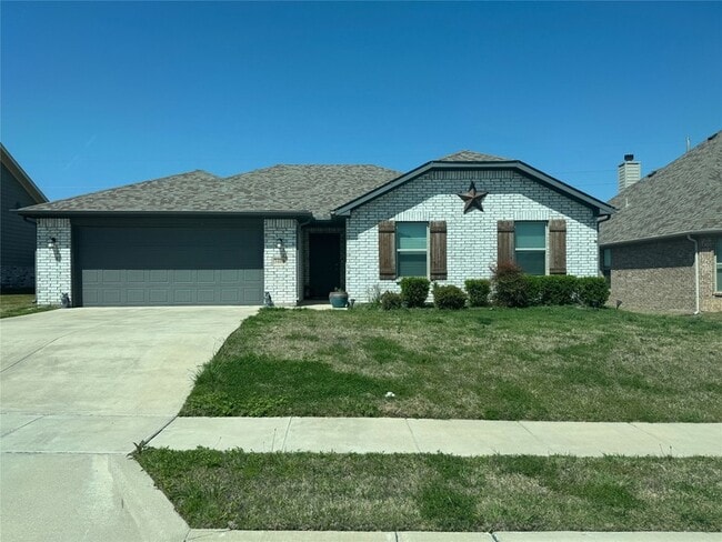 Building Photo - 3409 Sandstone Dr Rental