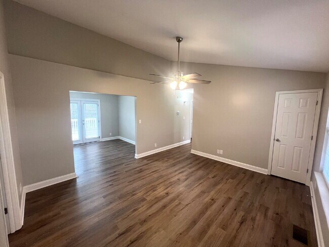 Photo - 3409 Dailey Rd