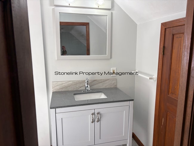 Photo - 70 Magill St Unidad 3