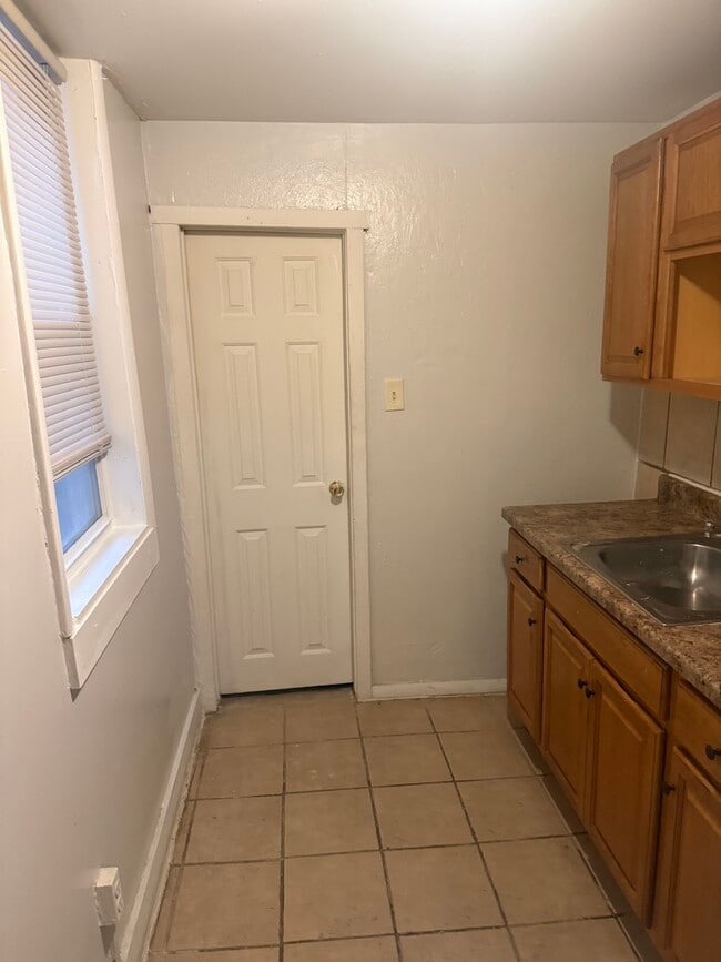 Photo - 3759 N Marshall St Unit 1st FL