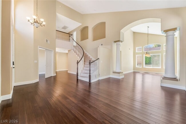 Photo - 271 Pointe Ranier Ave