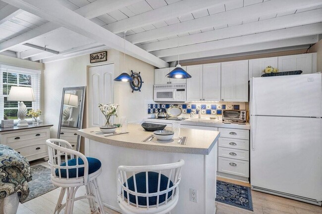 Photo - 521 N Swinton Ave