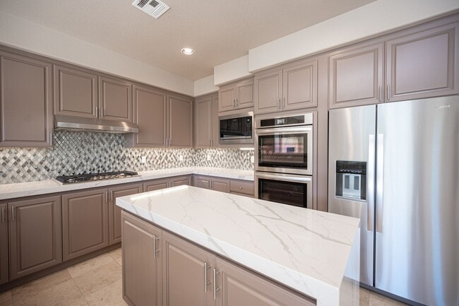 Photo - Live The Red Rock Country Club Lifestyle!!