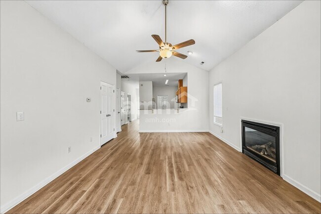 Photo - 104 Cameron Way Cir
