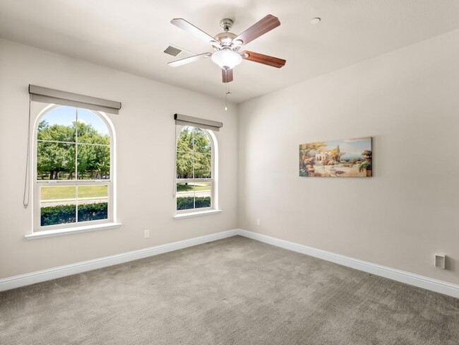 Photo - 1229 E Via Roma Dr